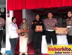 Berikan Motivasi Personel Pospam Posyan, Dua Srikandi Polres RL Kompak Berikan Bingkisan