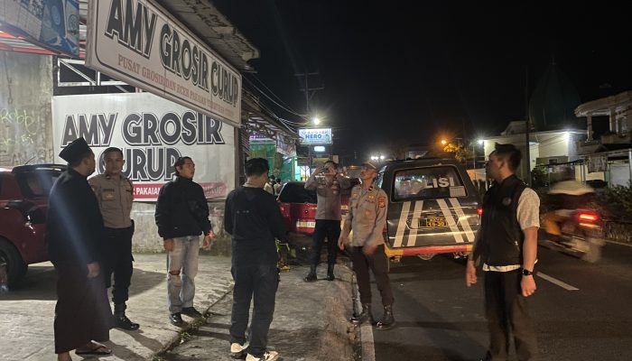 Terlibat Perkelahian di Jalan Raya Sukaraja, Dua Remaja Curup Bersimbah Darah Dengan Luka Tusuk